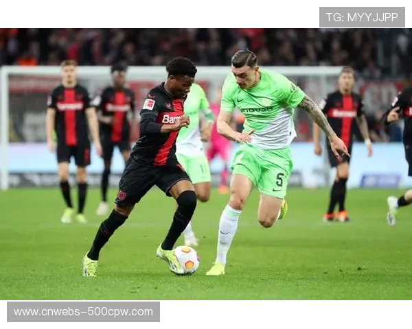 汉堡1-0小胜奥格斯堡，收获保级关键胜利